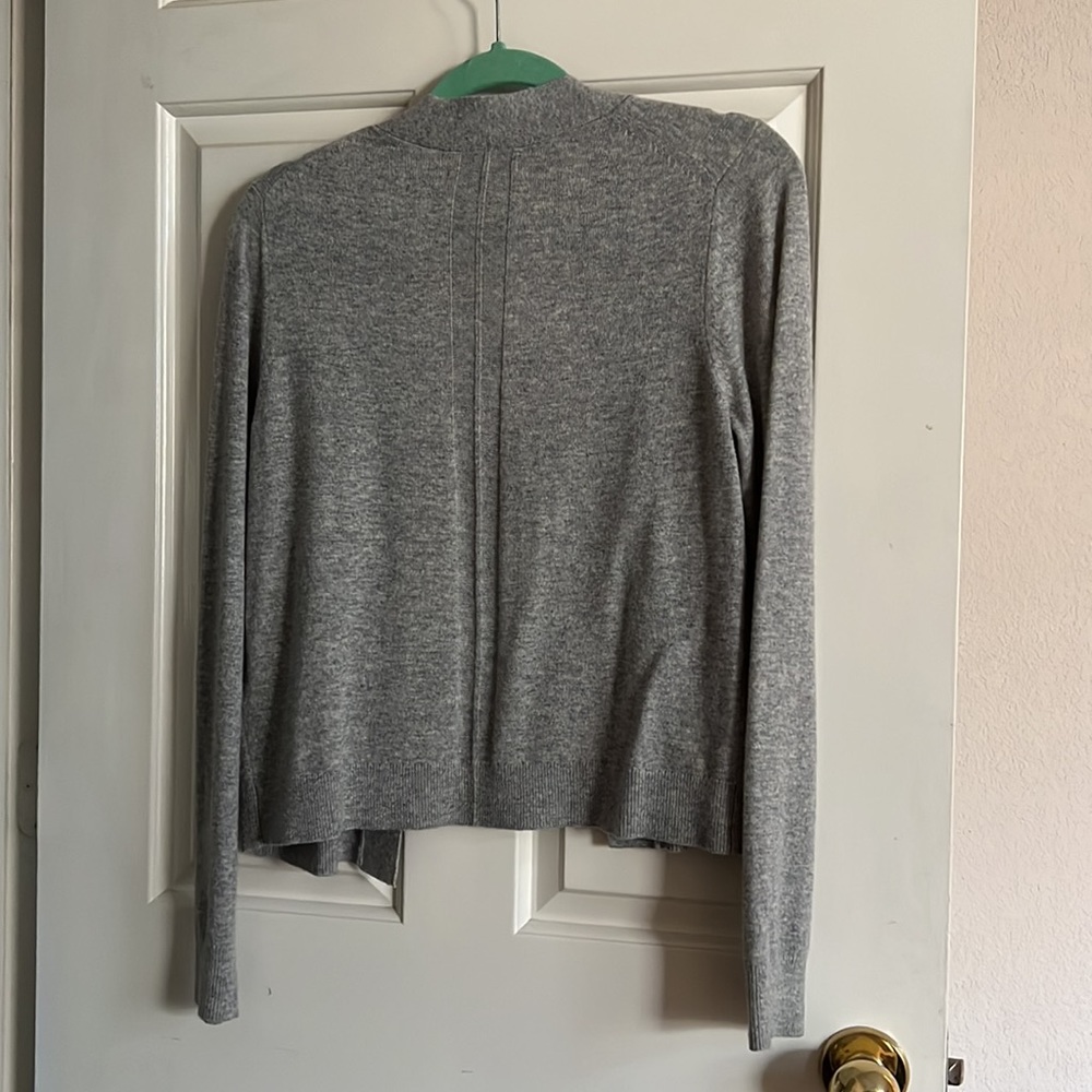 Banana republic gray cardigan - Picture 3 of 3